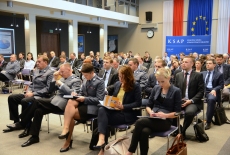 Uczestnicy konferencji w auli KSAP